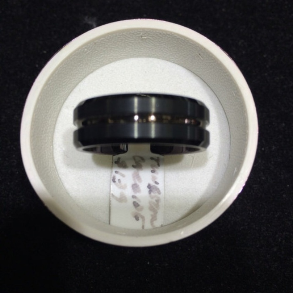 Tungsten Ring - Picture 2 of 3